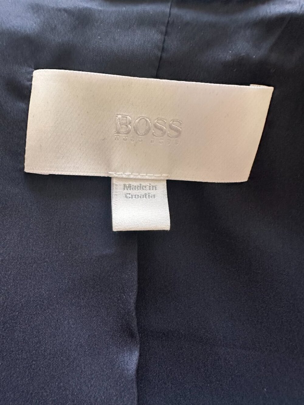 Boss Collection 100% Virgin Wool Navy Pinstripe 2-piece Pant Suits - Size 0 - Picture 5 of 15